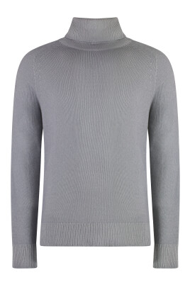 ribbed-cashmere-turtleneck-sweater