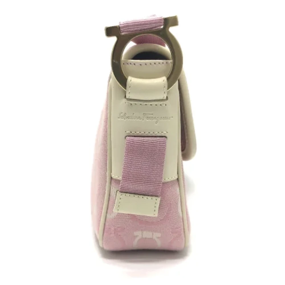 Salvatore Ferragamo Pre-owned Fabric shoulder-bags Pink Dames