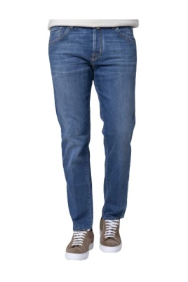 Cropped Carrot Jeans