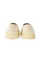 mocassin-en-cuir-beige-slip-on