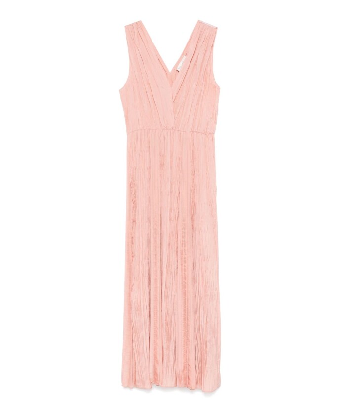 v-neck-dress-with-keyhole-detail
