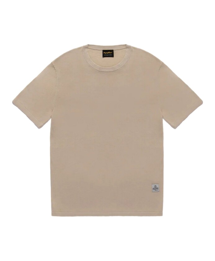 t-shirt-en-coton-avec-design-unique