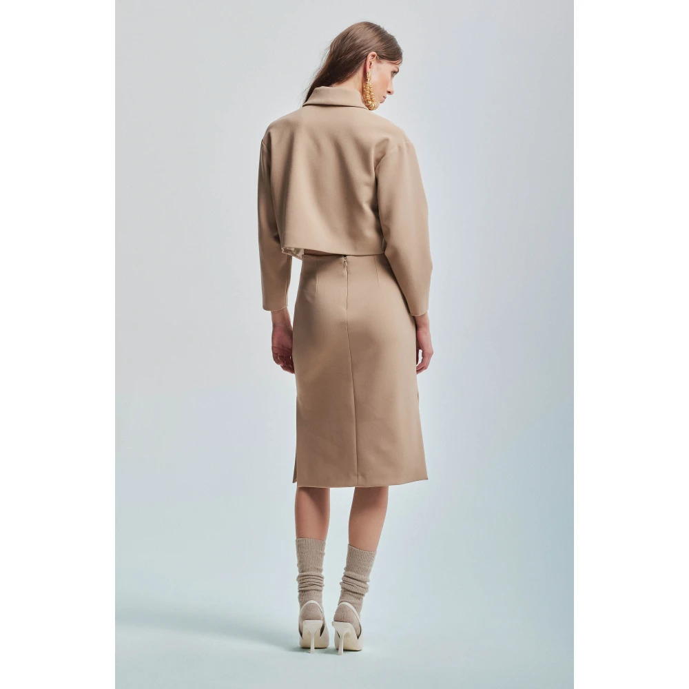Kocca Korte Jas met Metalen Knopen Beige Dames