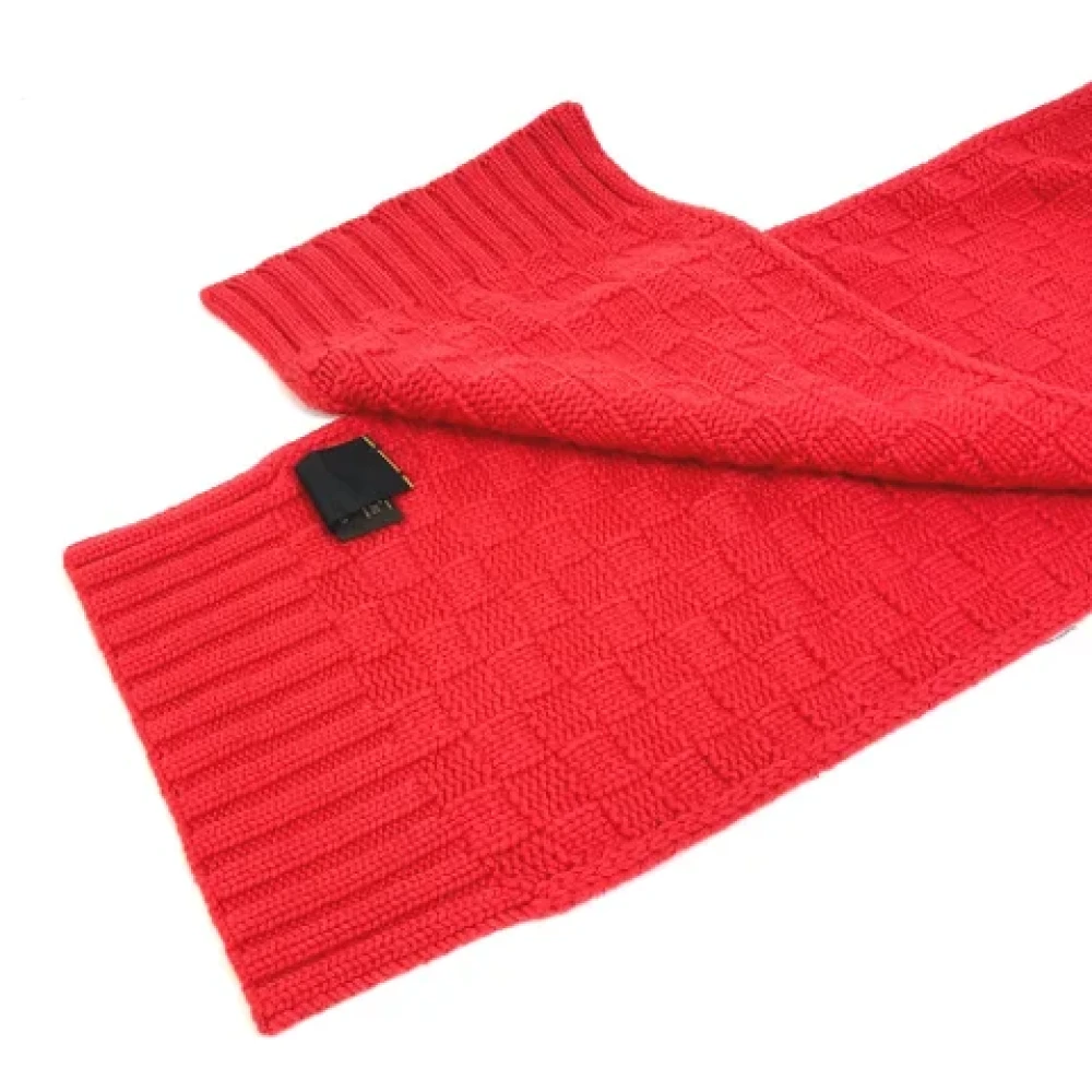 Louis Vuitton Vintage Pre-owned Cashmere scarves Red Dames