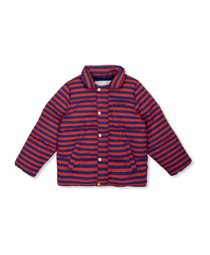 veste-isolee-a-motif-a-rayures