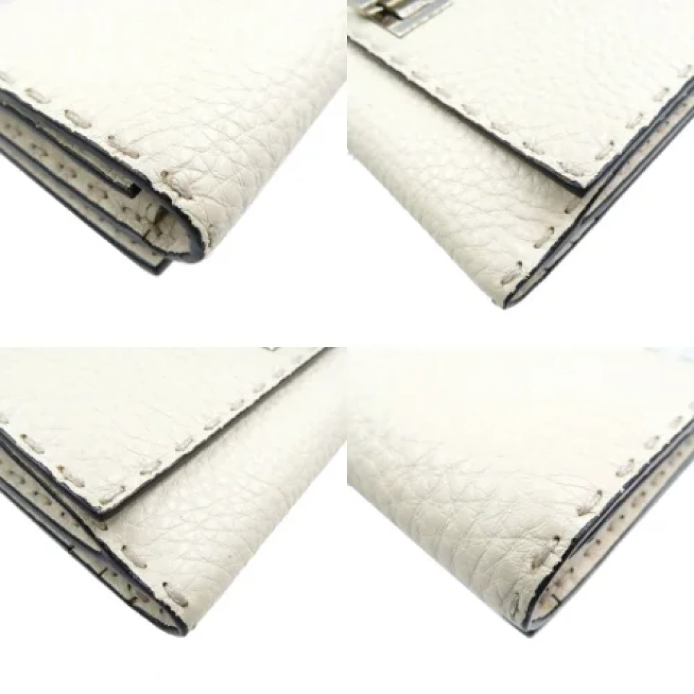 Fendi Vintage Pre-owned Leather wallets White Dames