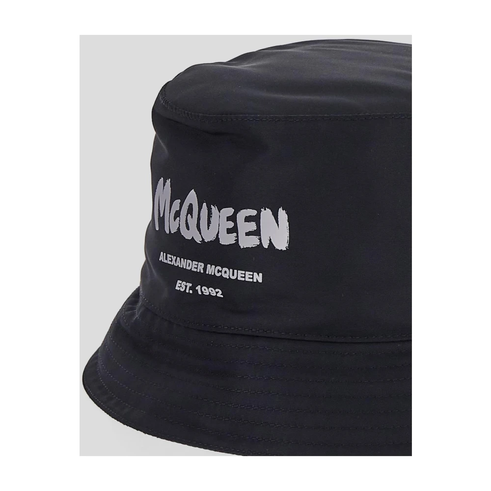 alexander mcqueen Urban Graffiti Logo Bucket Hat Black Heren