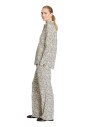 pantalon-beige-en-soie-coupe-droite