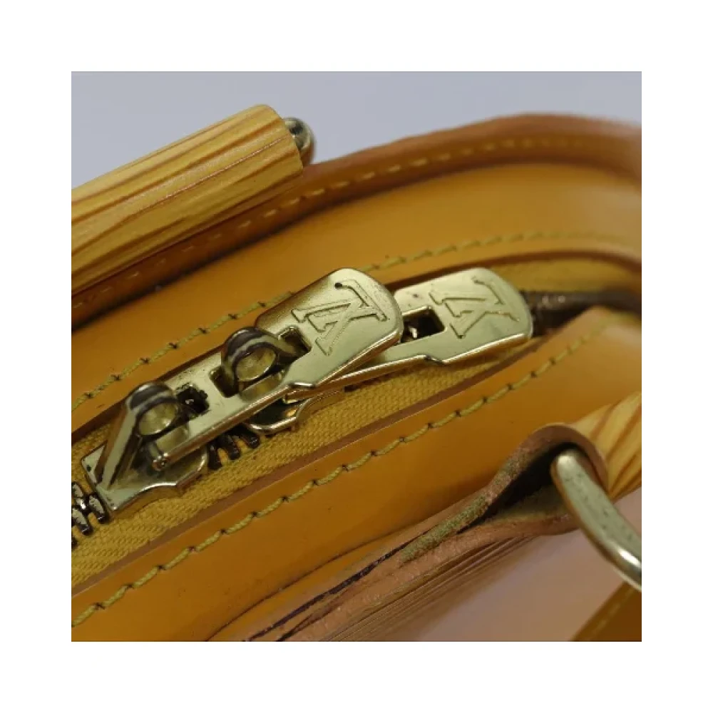 Louis Vuitton Vintage Pre-owned Leather backpacks Yellow Dames