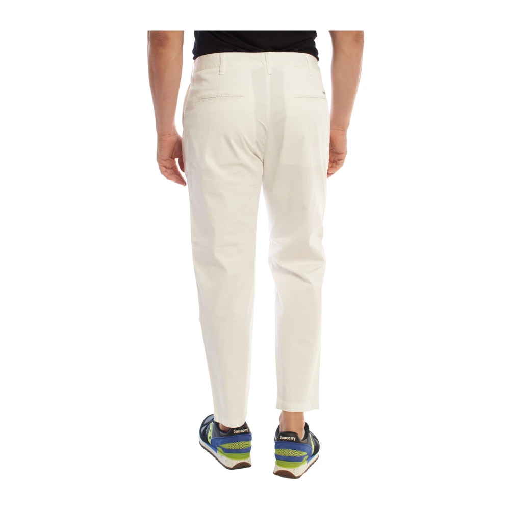 Emporio Armani Moderne Tapered Chino Broek White Heren