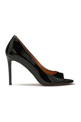Klassiska svarta peep toe pumps