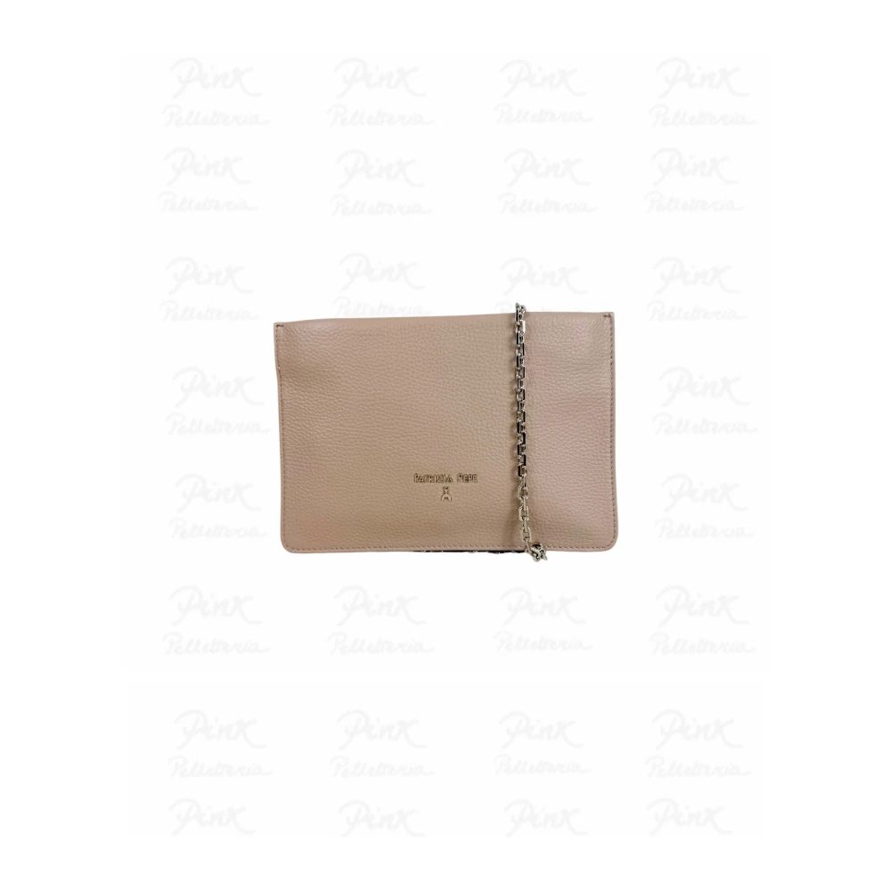 Patrizia Pepe Vrouw Beige Tassen Dames, One Size, Leer, Pochette Met Metalen Crossbody Riem En Polsband