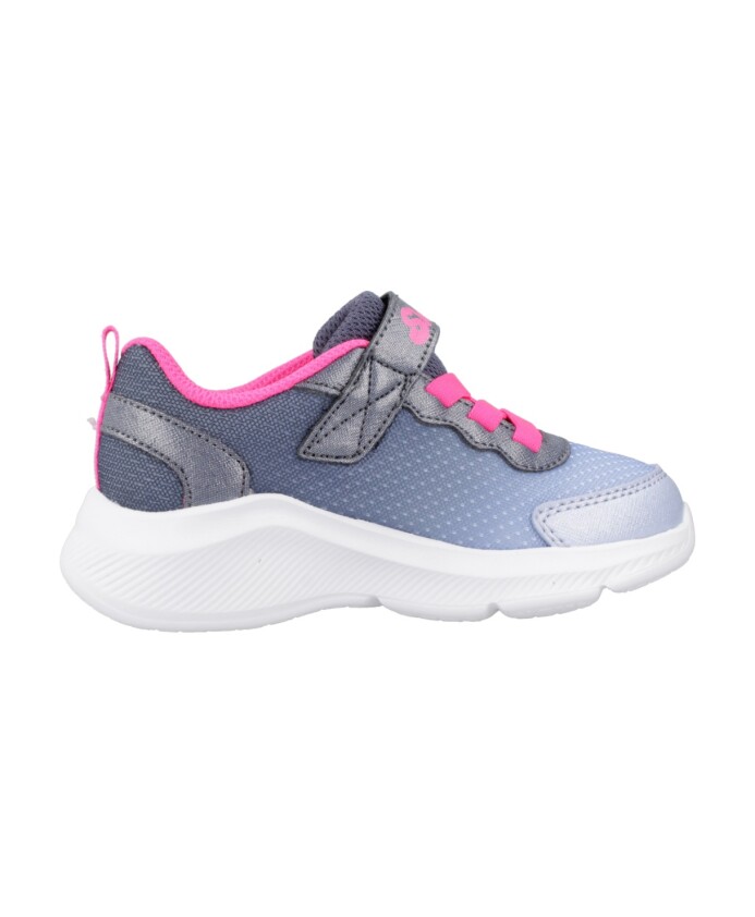 swift-sneakers-style-cuti