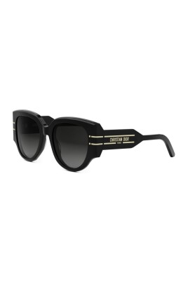 elegant-sunglasses-for-stylish-look