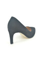 zwarte-suede-pump-met-punt