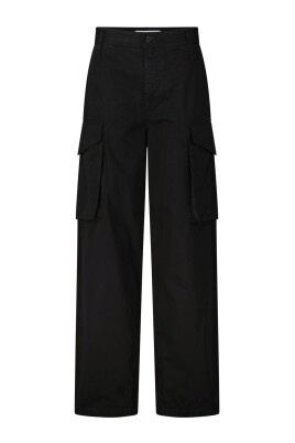 pantalon-cargo-coupe-decontractee