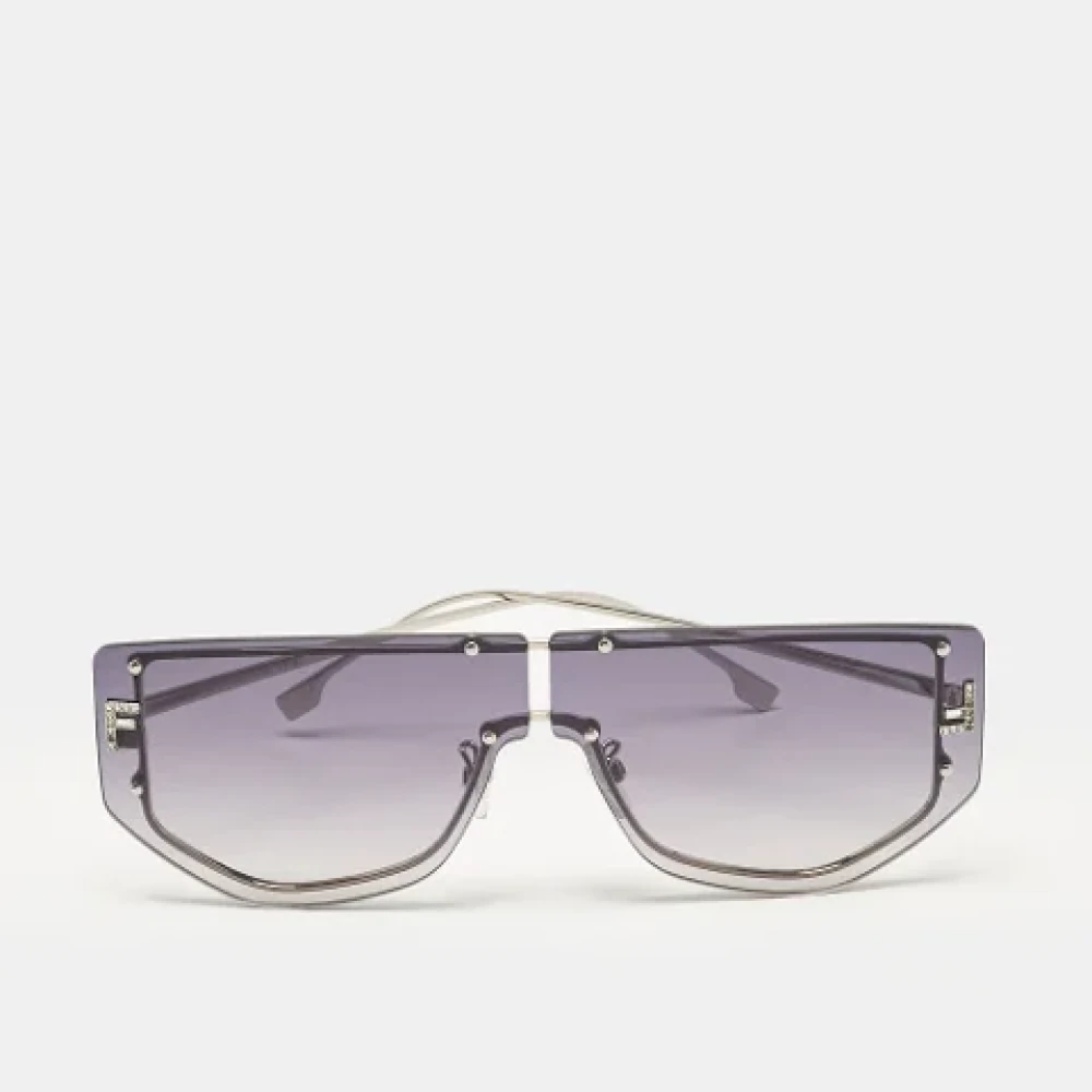 Fendi Vintage Pre-owned Metal sunglasses Gray Dames