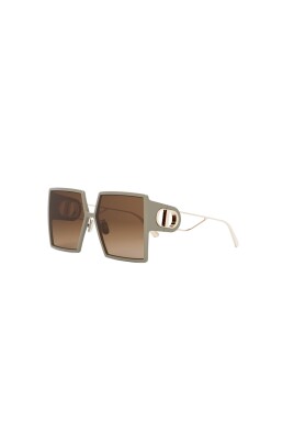 authentic-stylish-sunglasses-with-top-notch-service