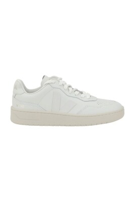 sneakers-en-cuir-minimalistes