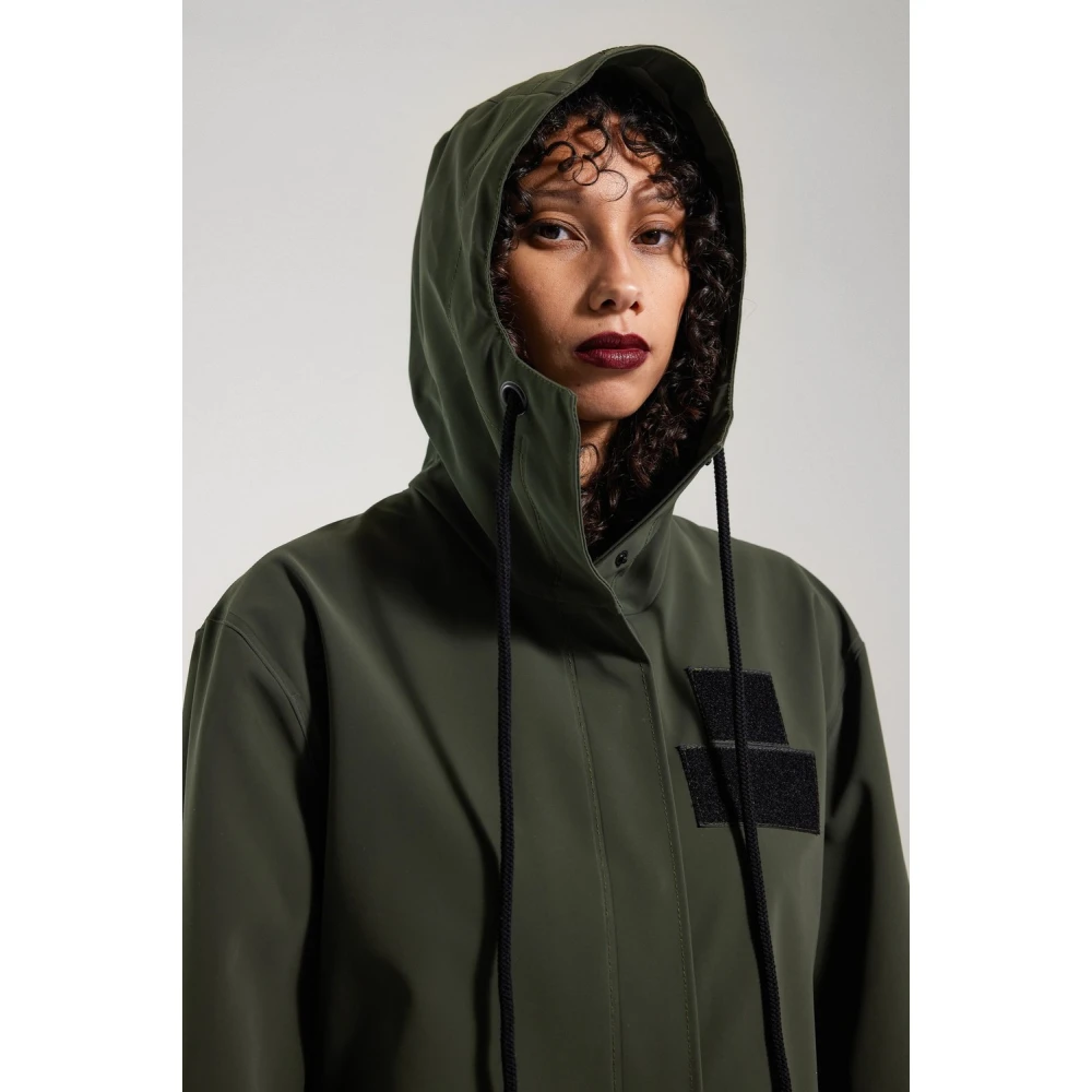 Stutterheim Matte Regenjas met V-Vormige Voorkant Green Dames
