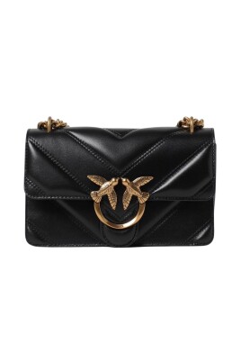 sac-a-bandouliere-matelasse-avec-fermoir-en-forme-doiseau