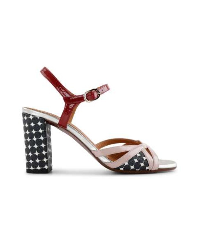 leren-sandalen-met-gespsluiting