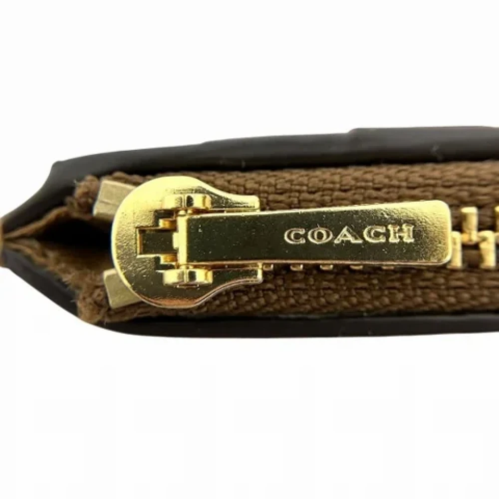 Coach Pre-owned Leather wallets Brown Dames