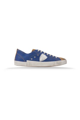 baskets-en-cuir-vintage-a-lacets