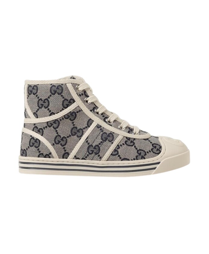 blauwe-canvas-hightop-sneakers