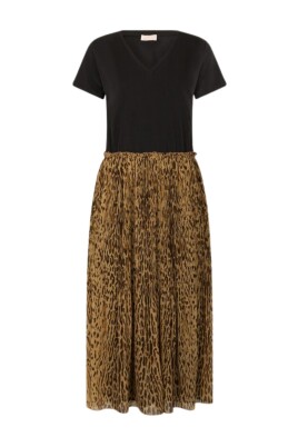 animal-print-black-dress-v-neck