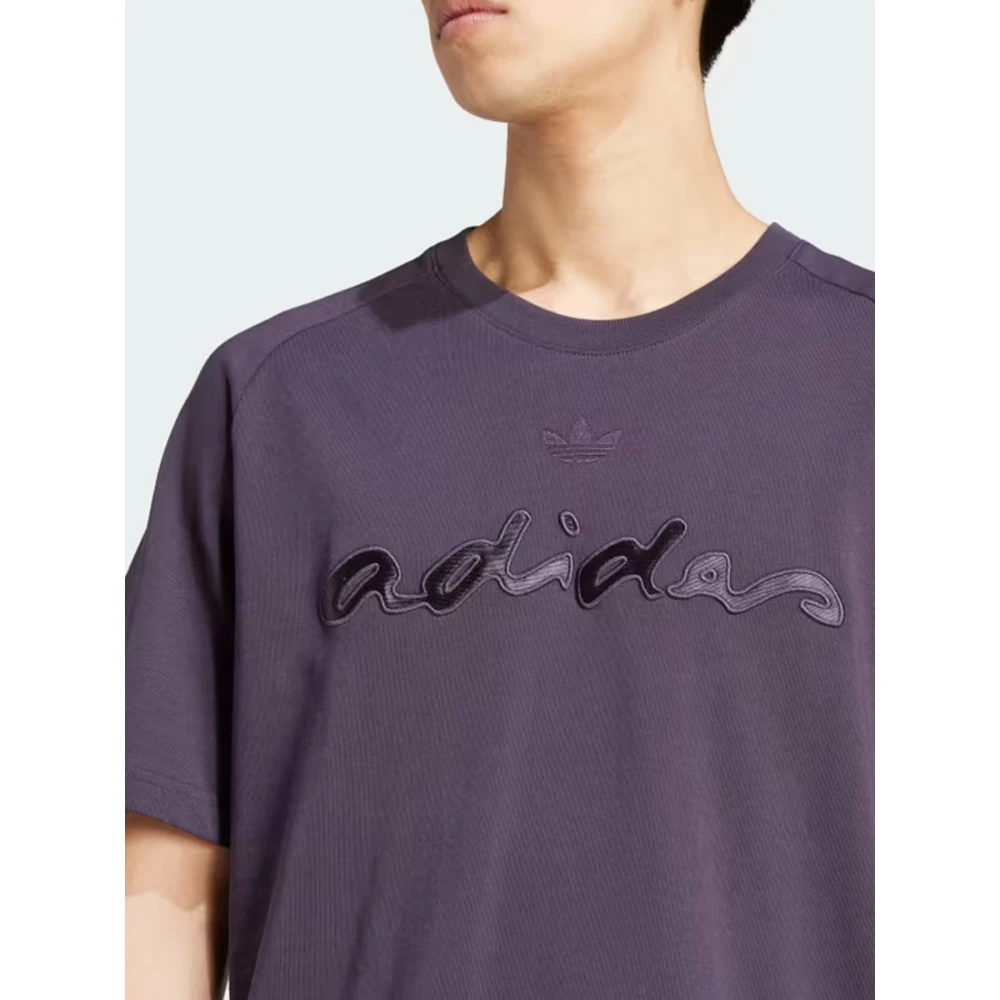 Adidas Grafisch T-shirt in Aurora Black Heren