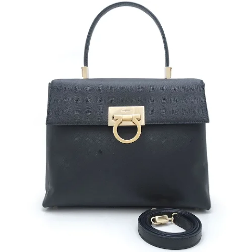 Salvatore Ferragamo Pre-owned Leather handbags Black Dames