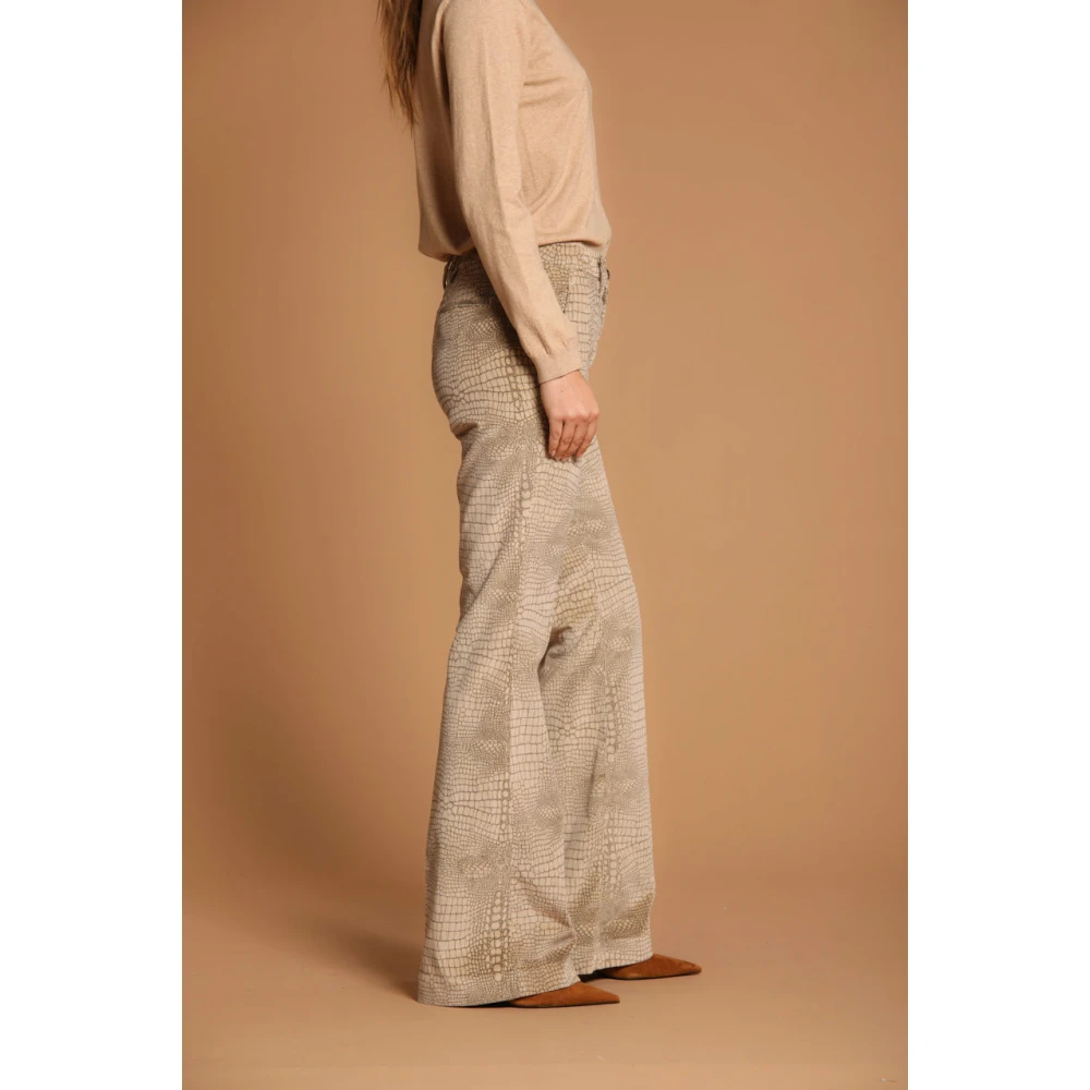 Mason's Fluwelen Krokodillenprint Flare Chino Broek Beige Dames