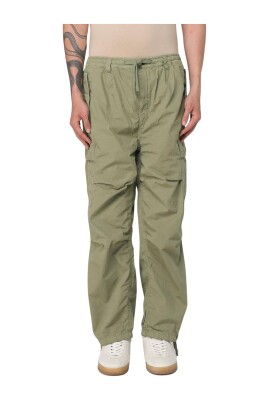 lightweight-cargo-pants-with-multiple-pockets