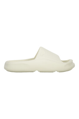 embossed-logo-rubber-slides