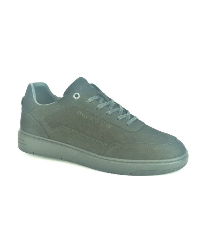 zwarte-sneaker
