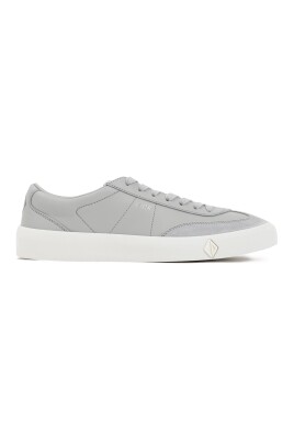 laedersneakers-med-ruskindsdetalje