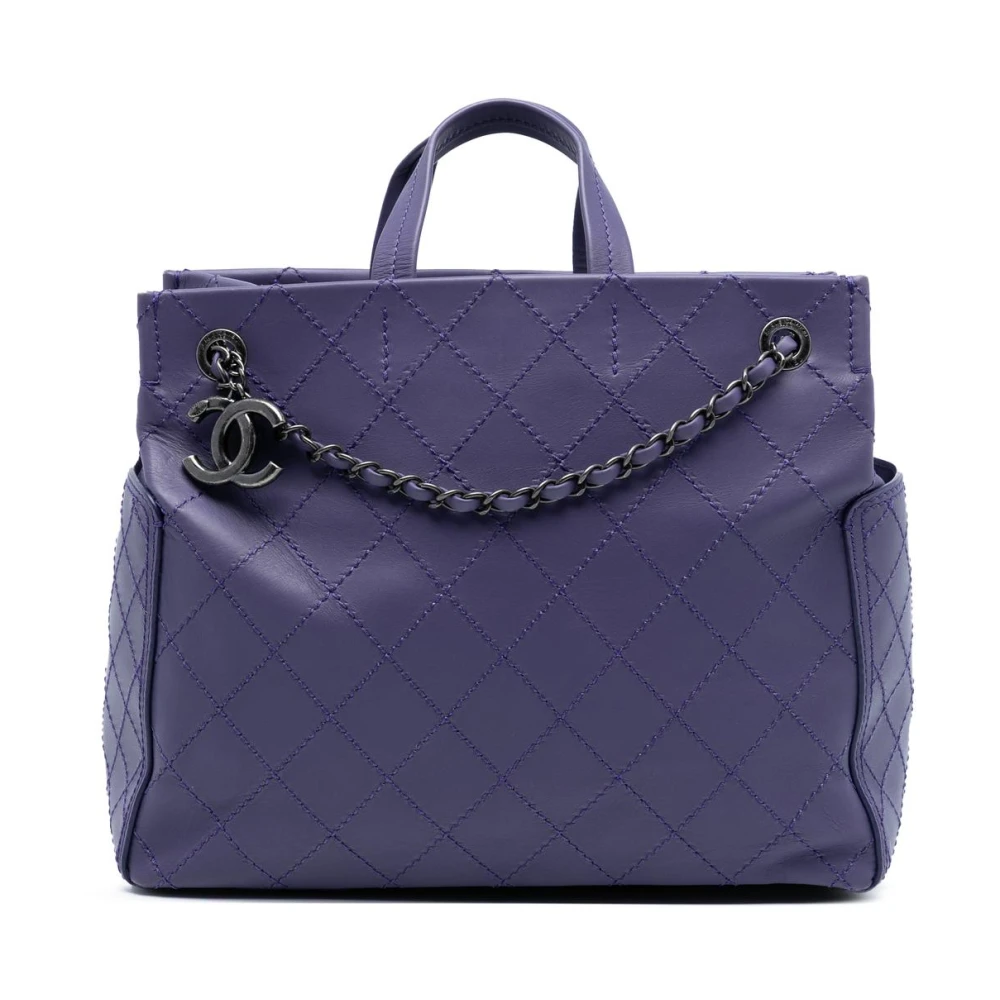 Chanel Vintage Women's Purple Pre-Owned Leather Tote Bag