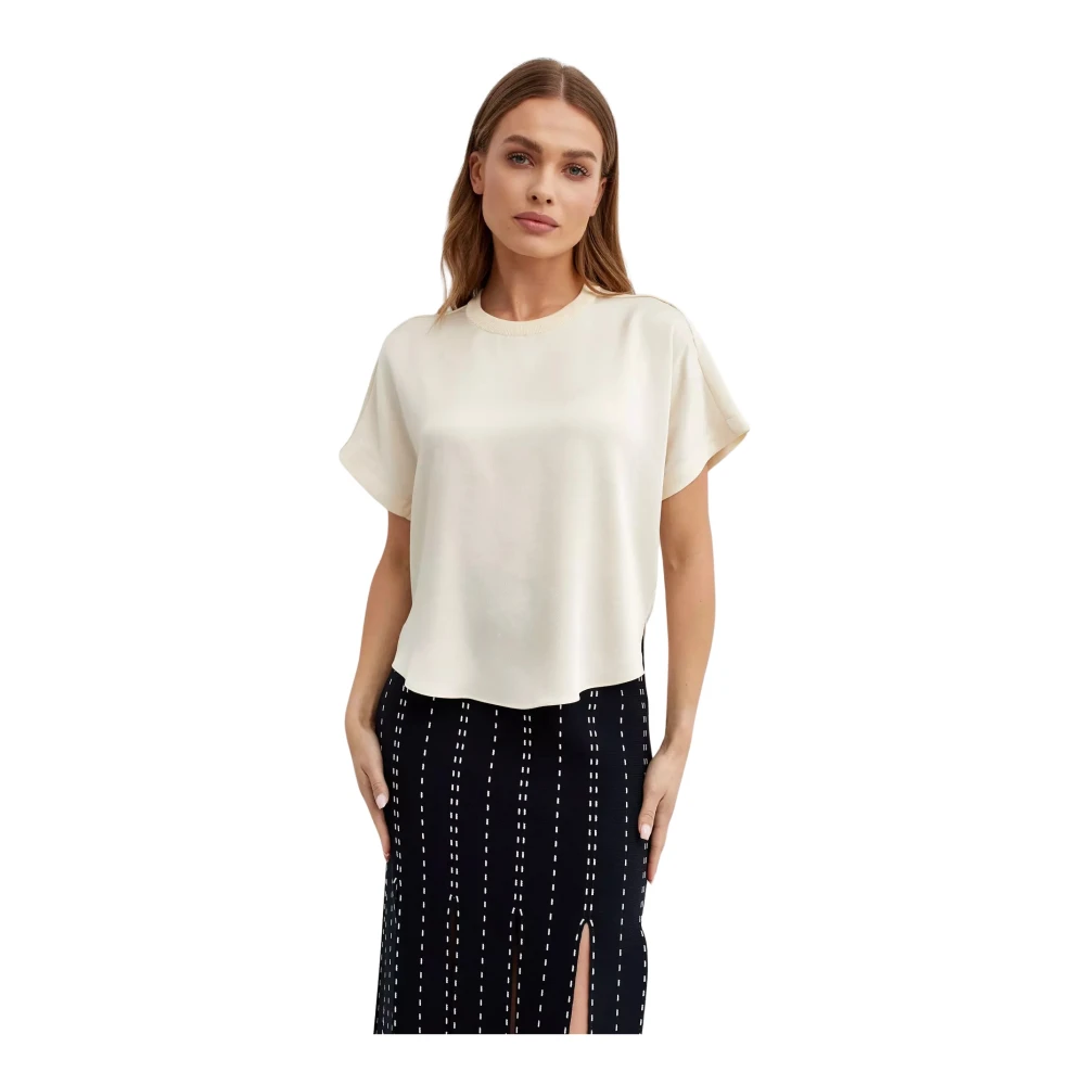Simkhai Beige Addy Dames T-shirt Korte Mouw Beige Dames