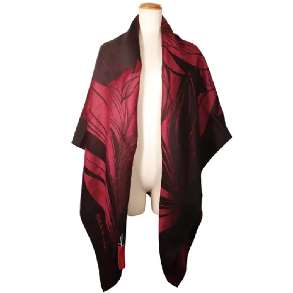 Balenciaga Vintage Pre-owned Wool scarves Red Dames