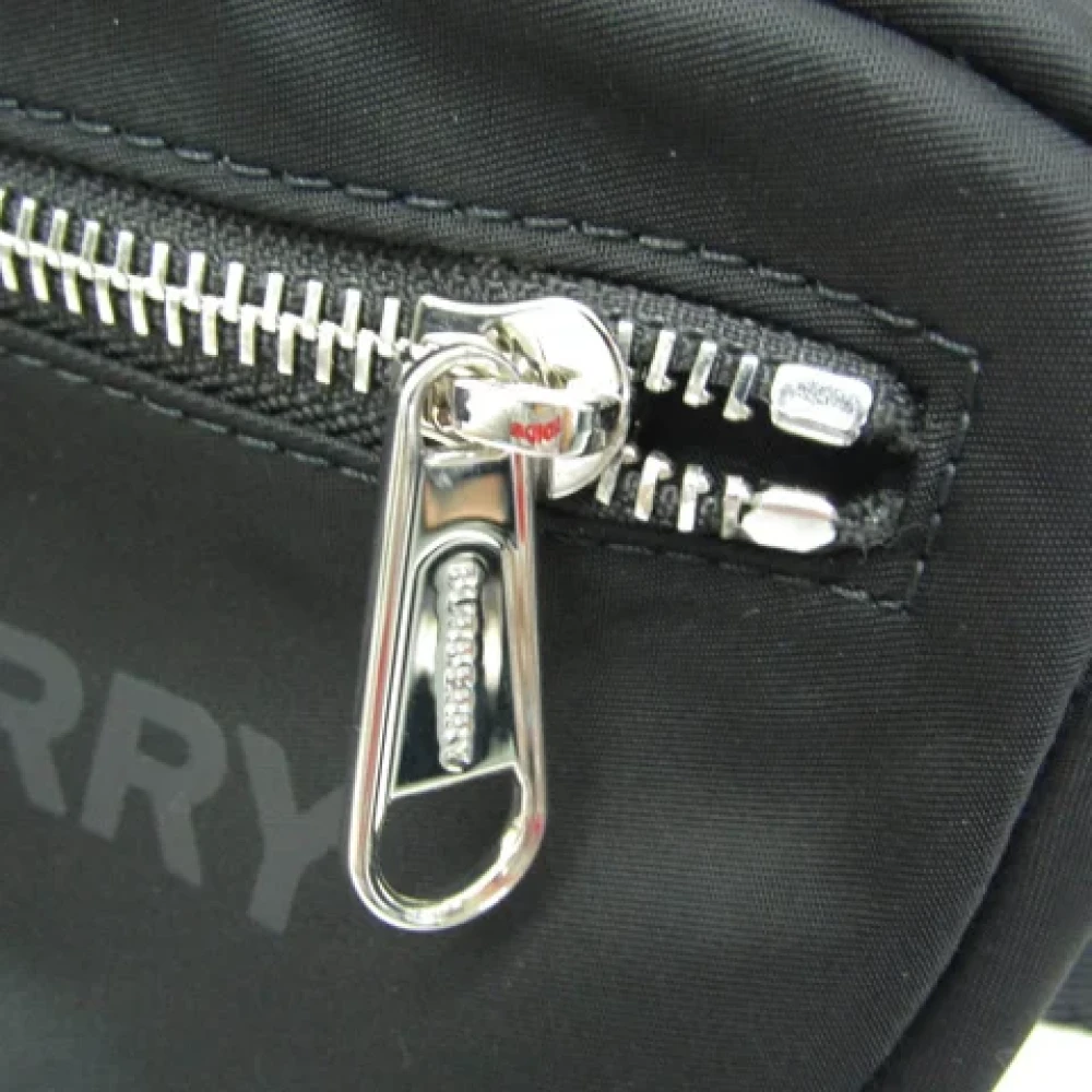 Burberry Vintage Pre-owned Nylon crossbody-bags Black Dames