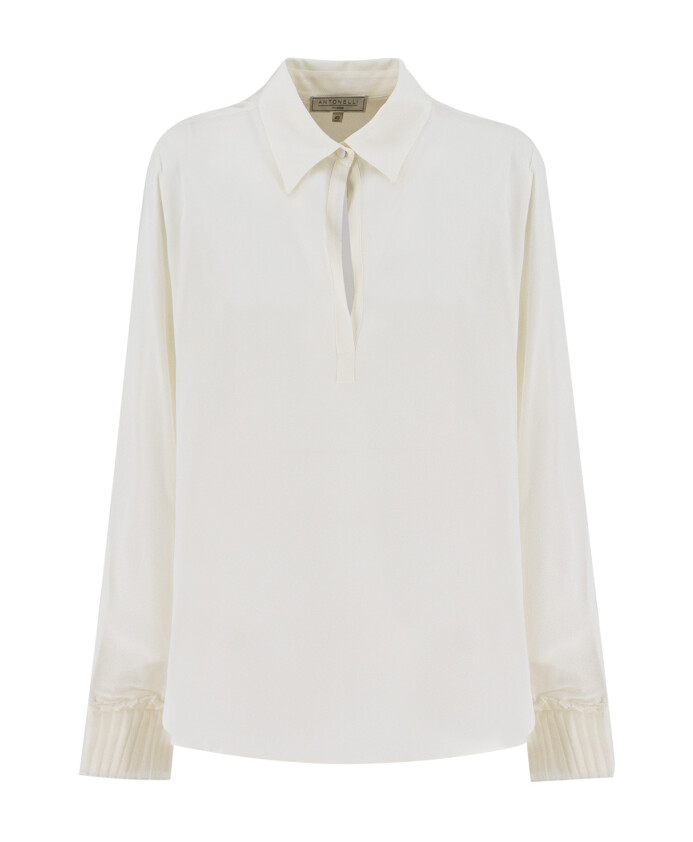 chemise-en-soie-avec-poignets-tricotes