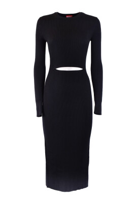 stylish-knitted-dress