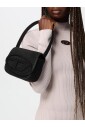 pochette-en-cuir