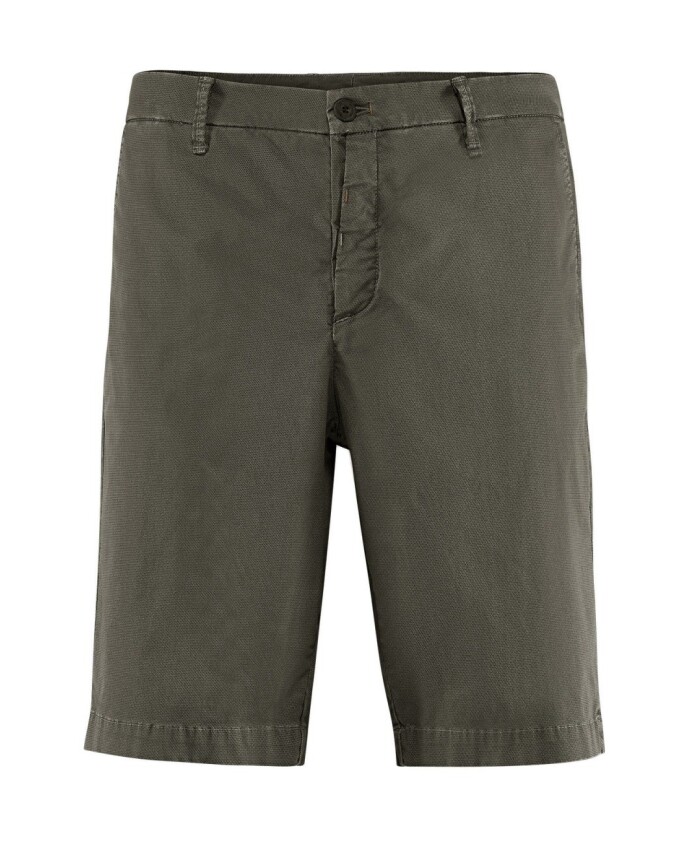 chino-comfy-bermuda-shorts