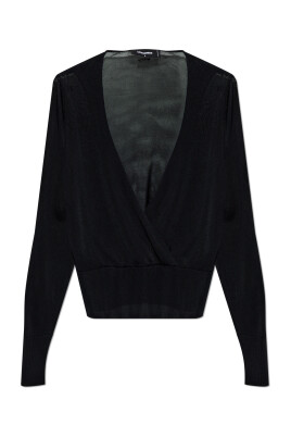 pull-v-a-encolure-degagee