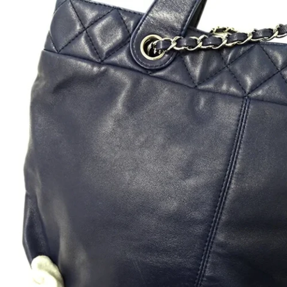 Chanel Vintage Pre-owned Leather totes Blue Dames