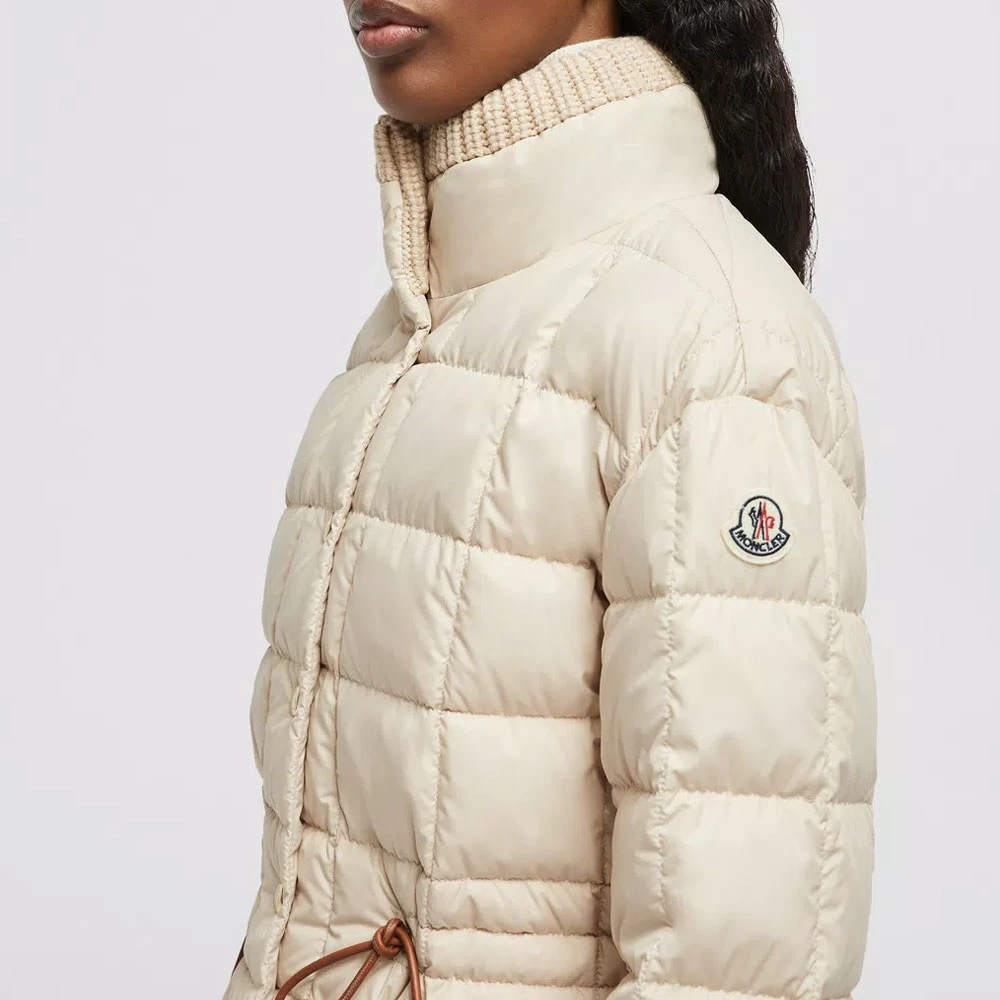 Moncler Korte donsjas met gebreide kraag Beige Dames