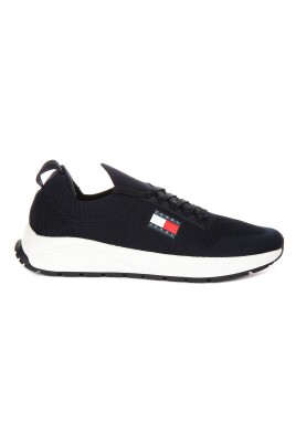 navy-white-knit-men-trainers