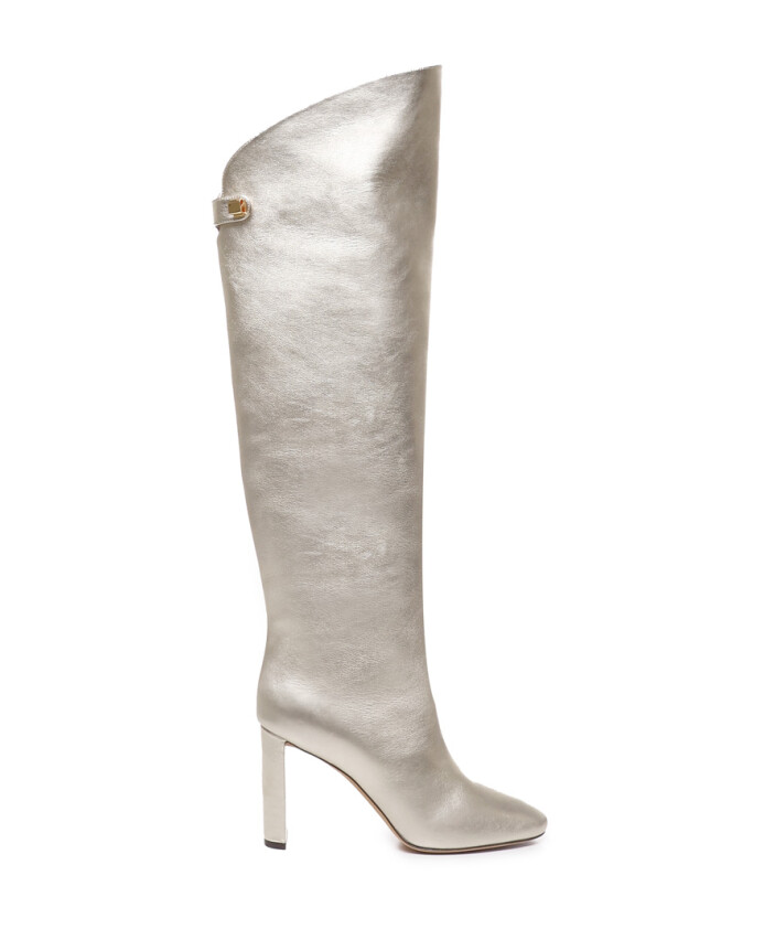 high-boots